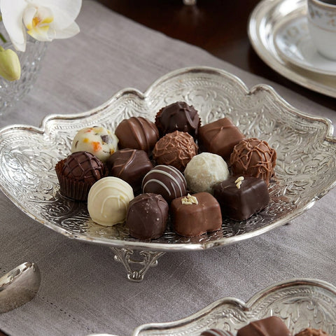 Trio-engraved Chocolate & Nuts Set